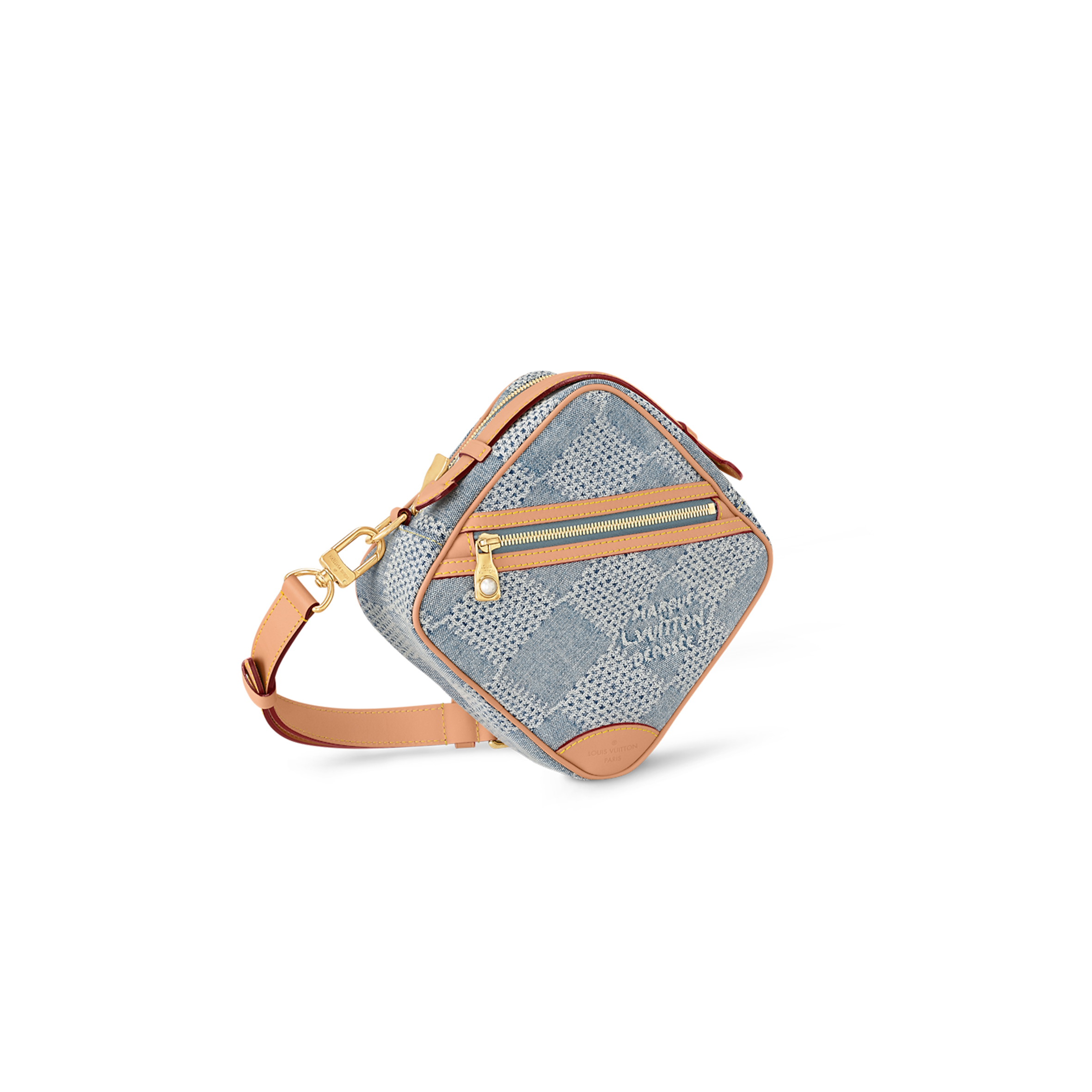 l**is V*t*n chess messenger n40706 (24*24*8cm)